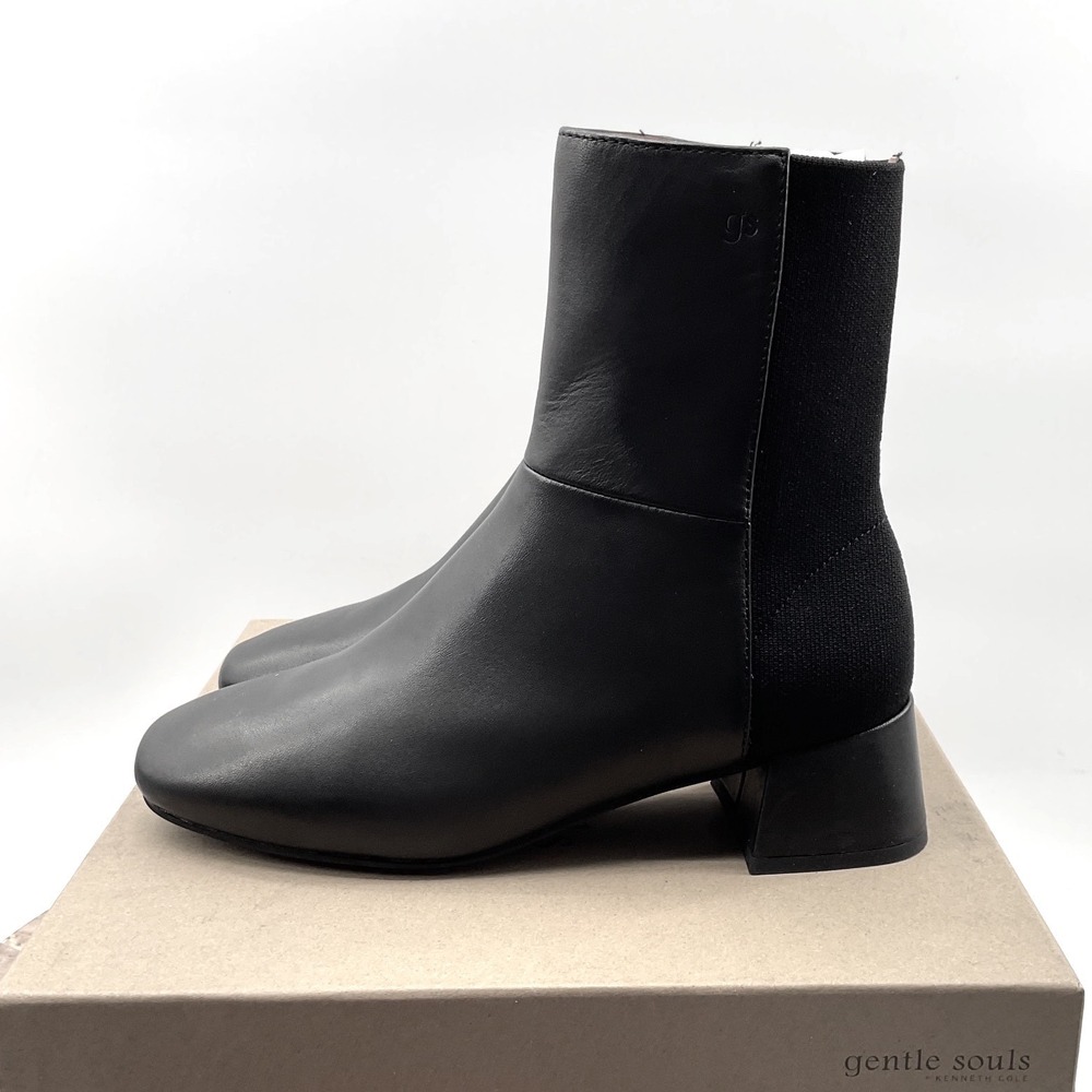 Gentle Souls Kenneth Cole Black Leather Square Toe Block Heel Ankle Boots Womens